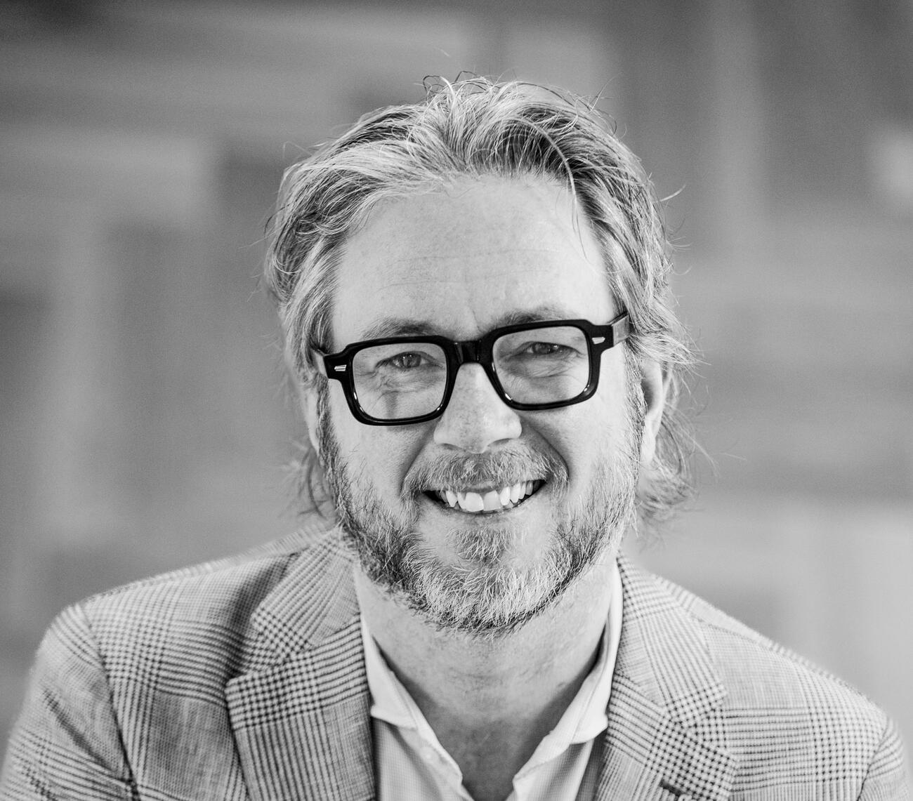 Peter Thuis
