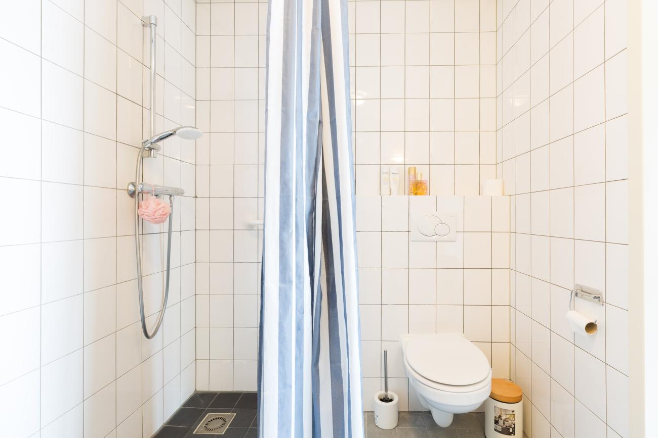 Douche-wc bewonerskamer Heerlenseweg